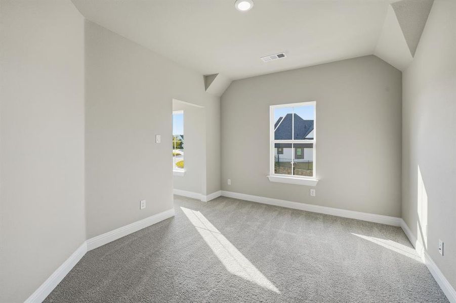 Spacious, unfurnished interior of a new home in Walsh, Aledo (Image 17).