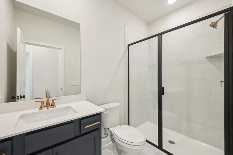 Furnished interior view inside a new home in Willow Landing, Mount Juliet (Image 10).