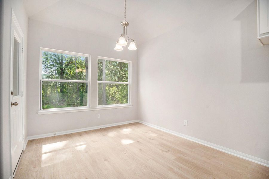 Image 6 of a home in Encino Estates. Image 6 of a home in Encino Estates.