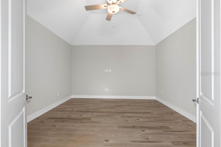 Spacious, unfurnished interior of a new home in , Hudson (Image 19). Spacious, unfurnished interior of a new home in , Hudson (Image 19).
