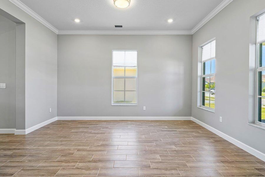 Spacious, unfurnished interior of a new home in , Loxahatchee (Image 45).
