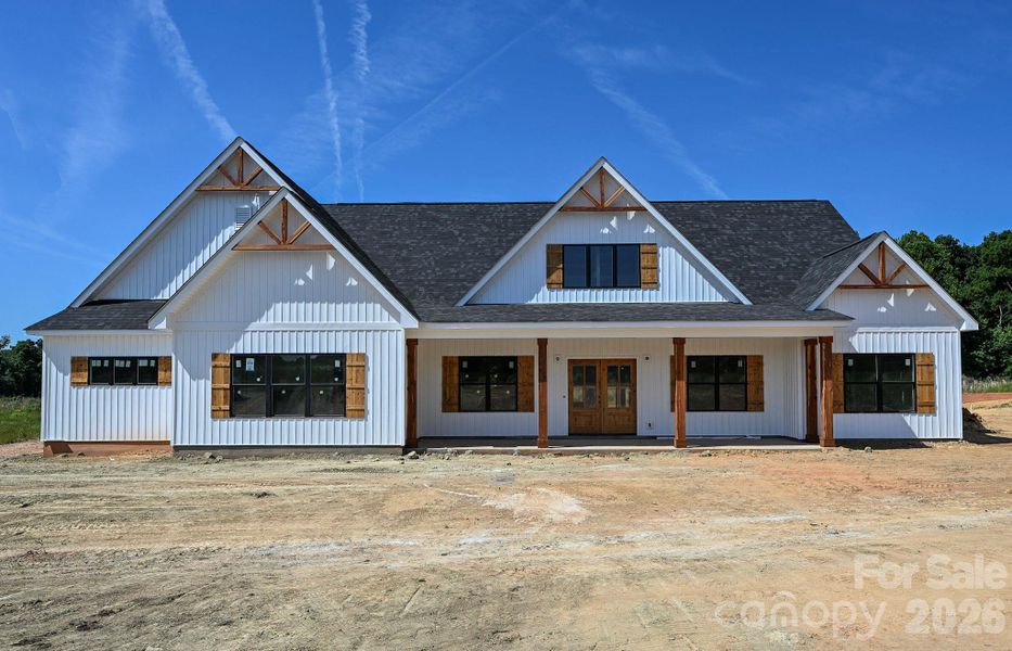 Image 4 of a home in . Image 4 of a home in .