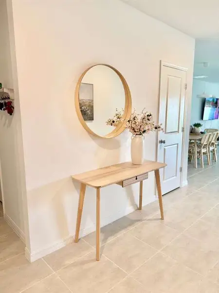 Furnished interior view inside a new home in , Kissimmee (Image 7).
