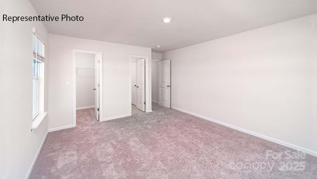 Spacious, unfurnished interior of a new home in Nolen Farm, Gastonia (Image 21).