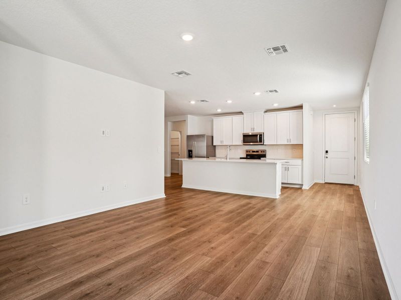 Spacious, unfurnished interior of a new home in Ridgehaven - Villas, Ormond Beach (Image 9). Spacious, unfurnished interior of a new home in Ridgehaven - Villas, Ormond Beach (Image 9).