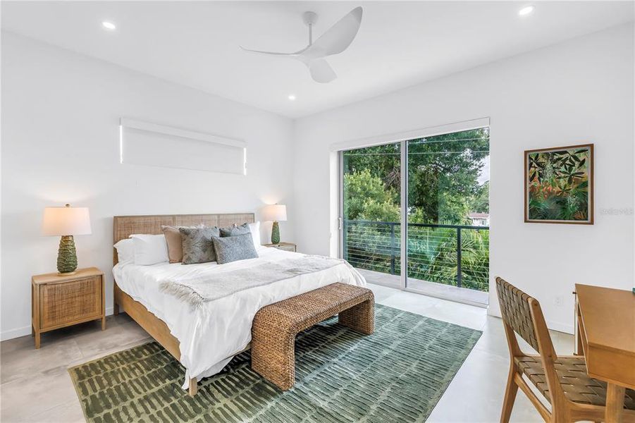 Furnished interior view inside a new home in , Sarasota (Image 16).