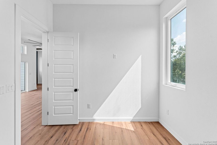 Spacious, unfurnished interior of a new home in , San Antonio (Image 28). Spacious, unfurnished interior of a new home in , San Antonio (Image 28).