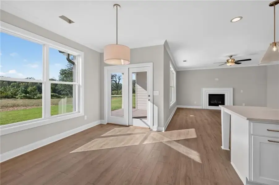 Spacious, unfurnished interior of a new home in , Jefferson (Image 32).