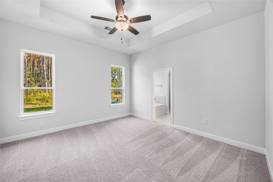 Spacious, unfurnished interior of a new home in Encino Estates, Dayton (Image 24).