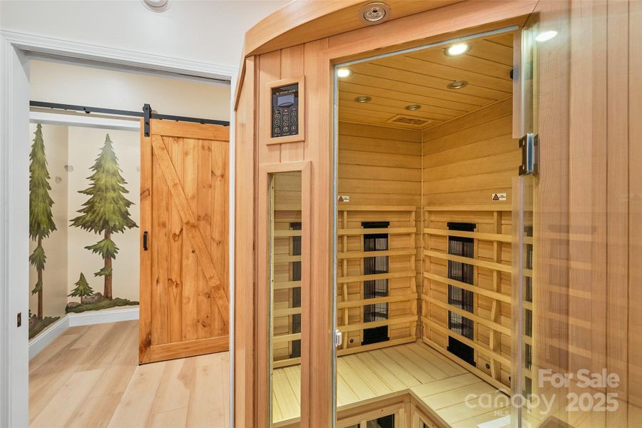 Image 39 of a home in .