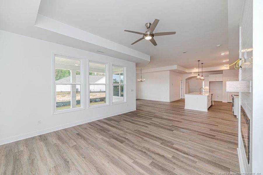 LR to DR View LR to DR View