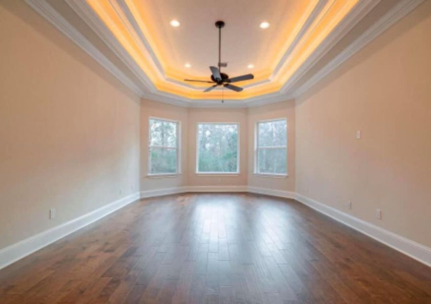 M&M Oak Homes takes pride in tailoring the design that best fit their clients needs and wants! (This is a sample of M&M Oak Homes work.)