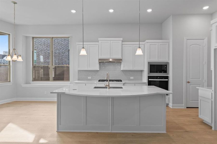 DAL_Painted Tree_Toledo Bend II_4112 Tuckerman Way (7)