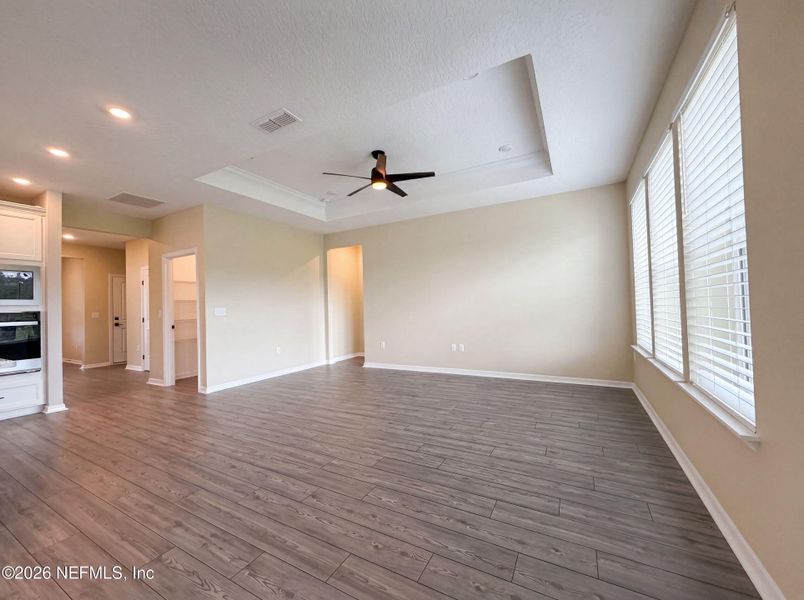 Spacious, unfurnished interior of a new home in , St. Augustine (Image 13).
