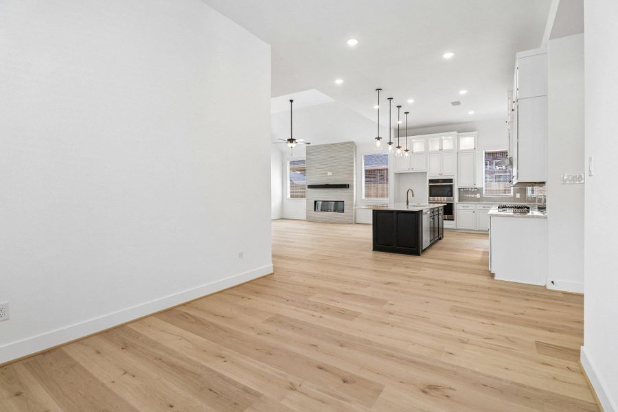 REPRESENTATIVE OF FLOOR PLAN ONLY