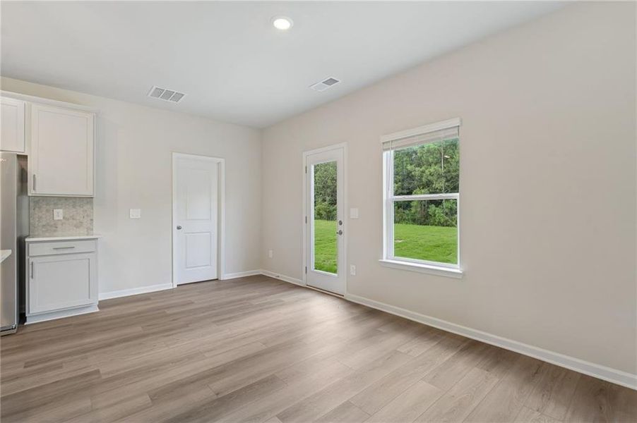 Spacious, unfurnished interior of a new home in Manning Mill, Adairsville (Image 34). Spacious, unfurnished interior of a new home in Manning Mill, Adairsville (Image 34).