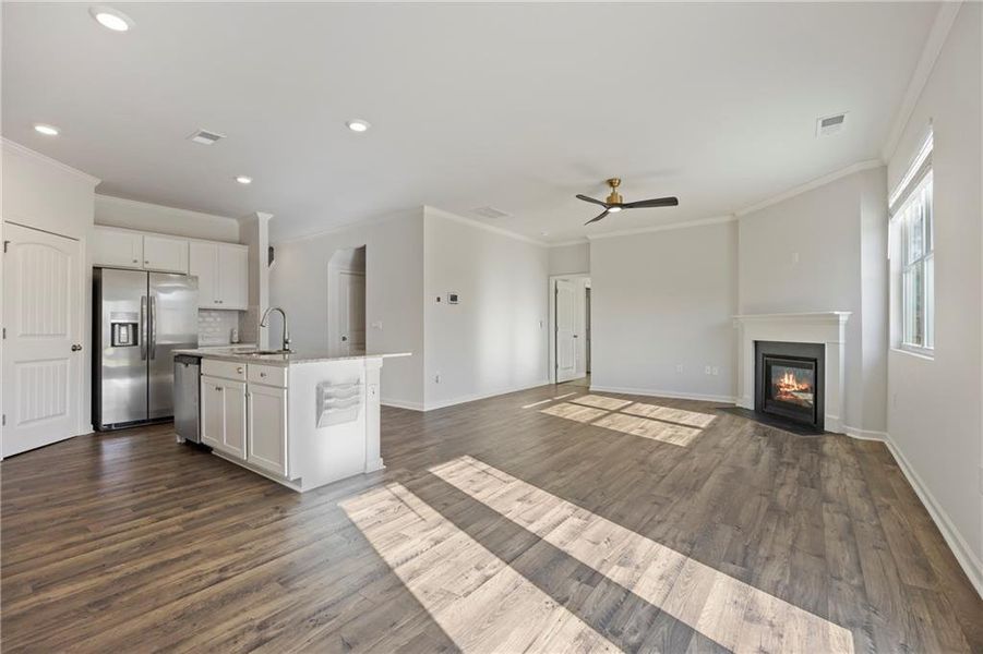 Spacious, unfurnished interior of a new home in , Braselton (Image 31). Spacious, unfurnished interior of a new home in , Braselton (Image 31).