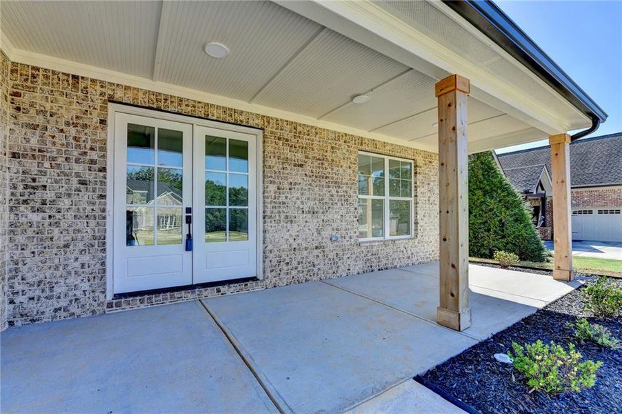 Exterior details and patio area of a home in , Jefferson (Image 31).