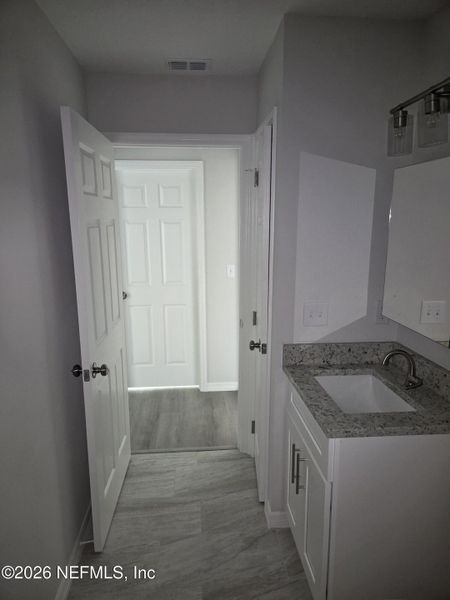 Spacious, unfurnished interior of a new home in , Jacksonville (Image 28).