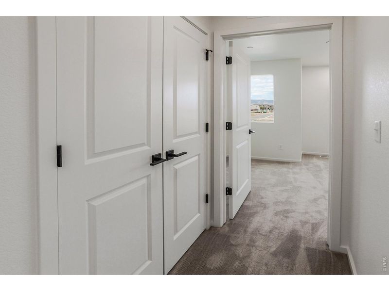 Spacious, unfurnished interior of a new home in Bloom Trailblazer Collection - Single Family Homes, Fort Collins (Image 34).