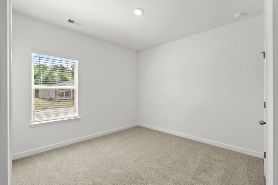 Spacious, unfurnished interior of a new home in Palmetto Place, Longs (Image 17).