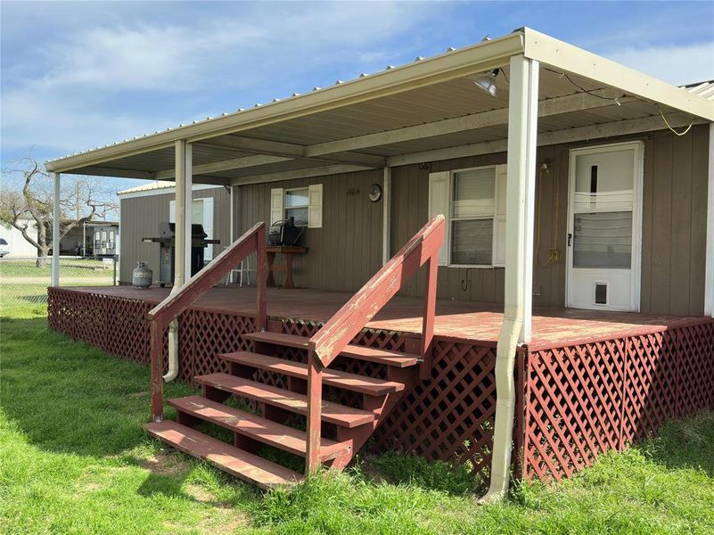 Exterior details and patio area of a home in , May (Image 21).