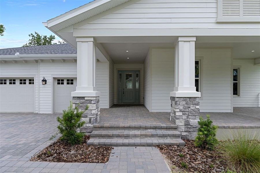 Exterior details and patio area of a home in Southern Hills Plantation, Brooksville (Image 28). Exterior details and patio area of a home in Southern Hills Plantation, Brooksville (Image 28).