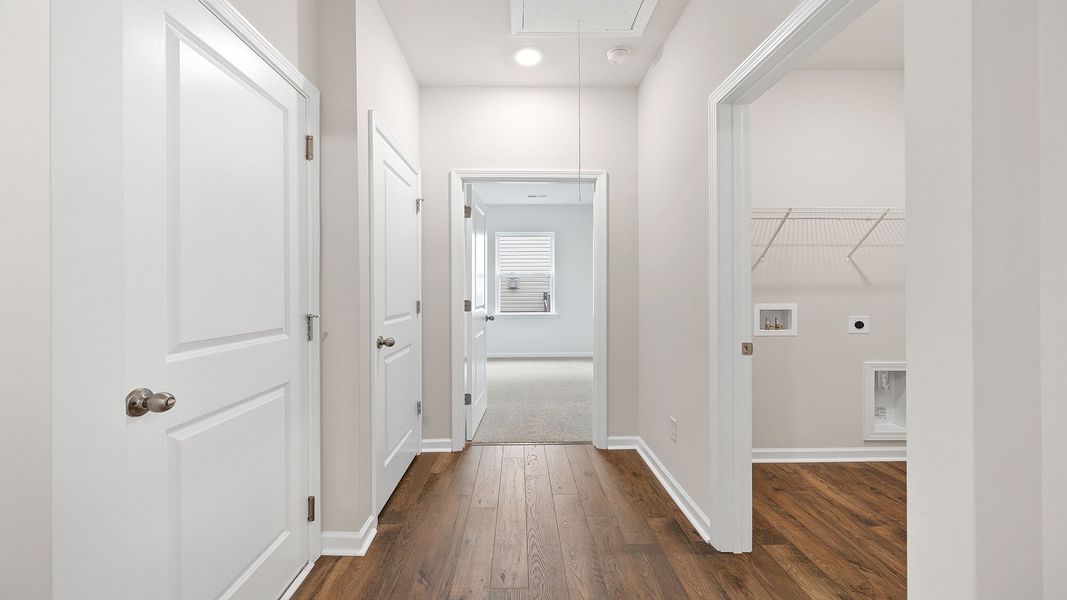 Spacious, unfurnished interior of a new home in Durbin Meadows Traditions, Fountain Inn (Image 18).