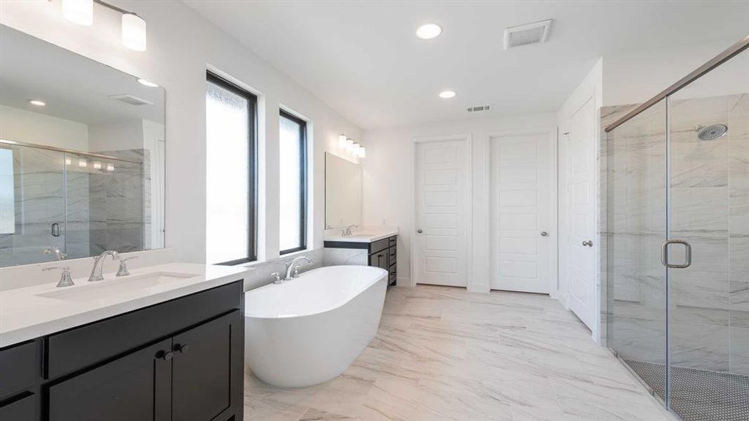 Furnished interior view inside a new home in Mosaic 50', Celina (Image 10). Furnished interior view inside a new home in Mosaic 50', Celina (Image 10).