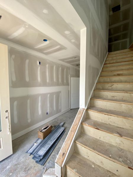 Spacious, unfurnished interior of a new home in Tributary At The Park At Rivers Edge, North Charleston (Image 28).