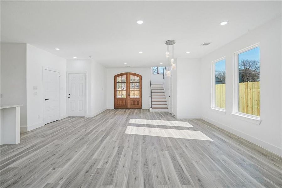 Spacious, unfurnished interior of a new home in , Dallas (Image 17). Spacious, unfurnished interior of a new home in , Dallas (Image 17).