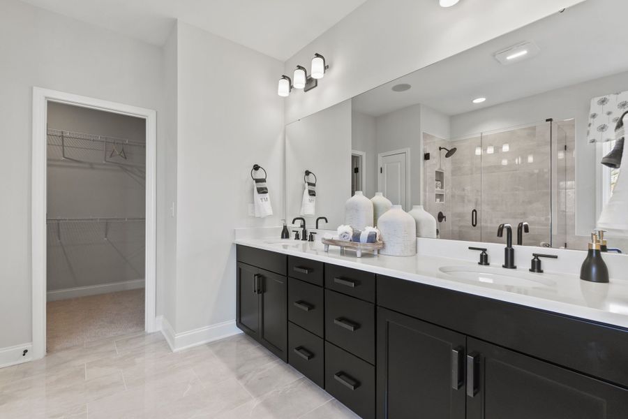 Representative furnished interior of a home built from the Somerset by Taylor Morrison in River Falls, Tega Cay (Image 26).