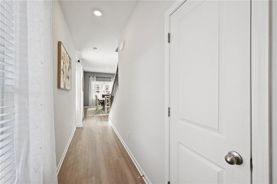 Spacious, unfurnished interior of a new home in Chastain Heights, Woodstock (Image 20). Spacious, unfurnished interior of a new home in Chastain Heights, Woodstock (Image 20).