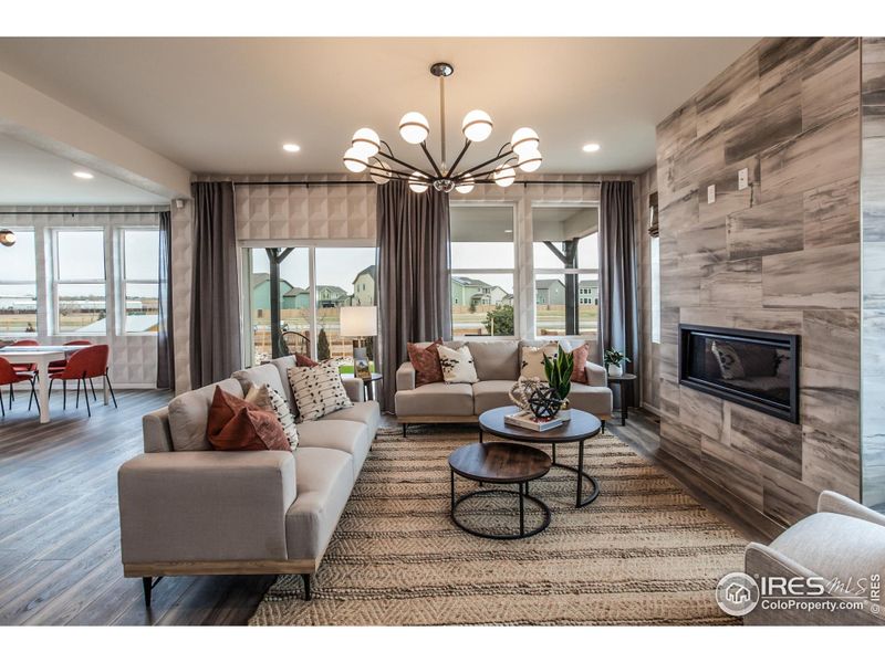 EXAMPLE PHOTO: LIVING ROOM EXAMPLE PHOTO: LIVING ROOM