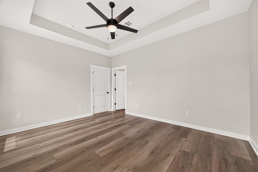 Spacious, unfurnished interior of a new home in Two Step Farm, Montgomery (Image 21). Spacious, unfurnished interior of a new home in Two Step Farm, Montgomery (Image 21).