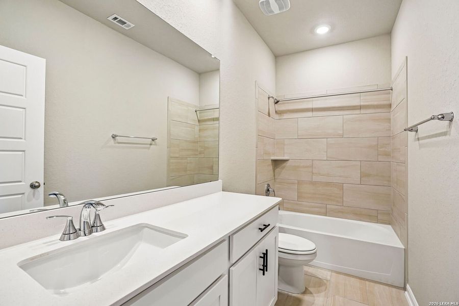 Furnished interior view inside a new home in Sagebrooke - Premier Series, San Antonio (Image 7).
