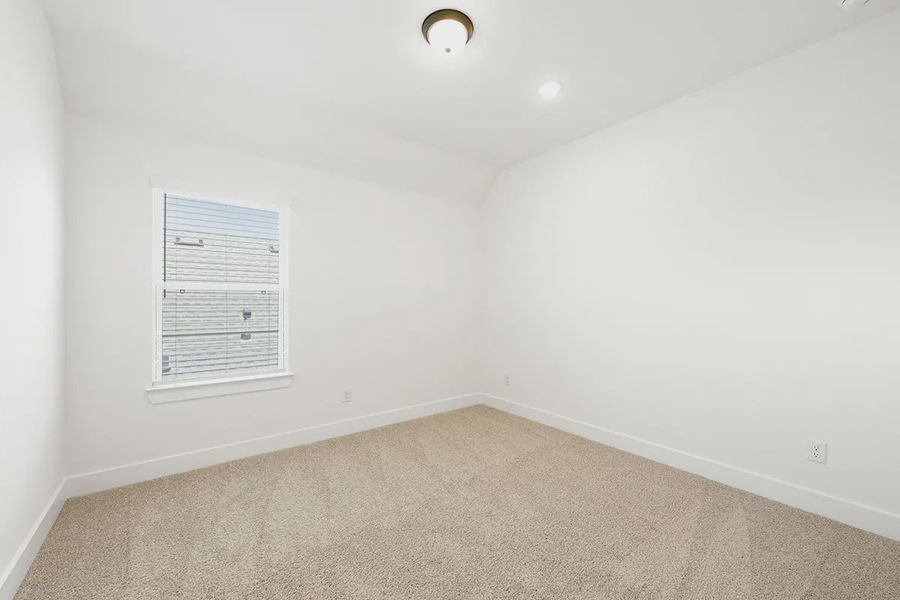 Spacious, unfurnished interior of a new home in Wood Leaf Reserve, Tomball (Image 33). Spacious, unfurnished interior of a new home in Wood Leaf Reserve, Tomball (Image 33).