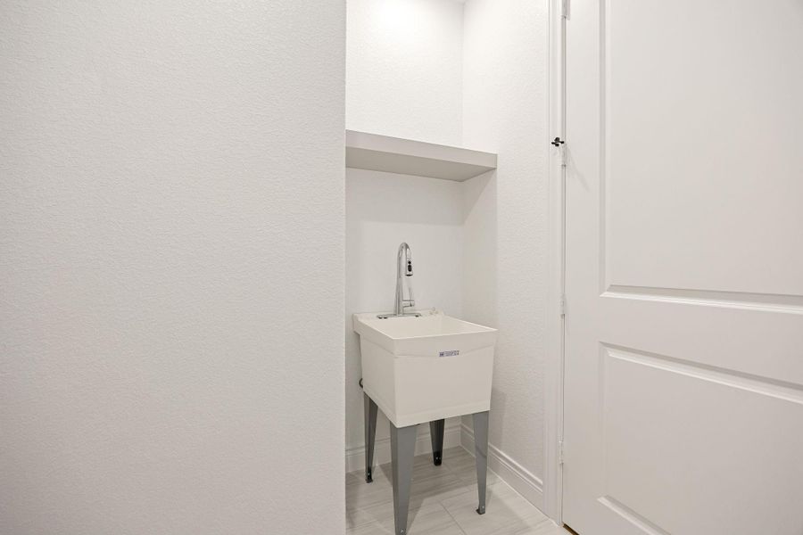 Furnished interior view inside a new home in , Waller (Image 9).