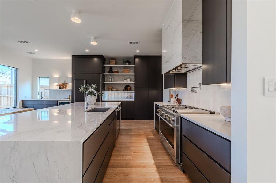 Furnished interior view inside a new home in , Dallas (Image 13).