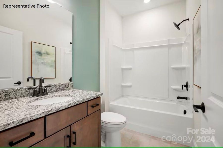 First-floor guest bathroom (*with walk-in shower)