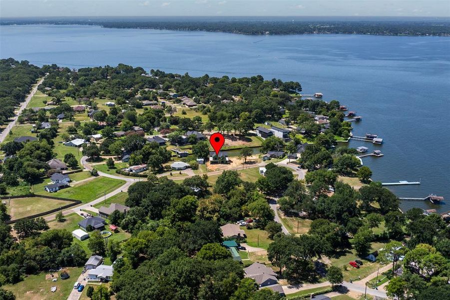 Image 36 of a home in . Image 36 of a home in .