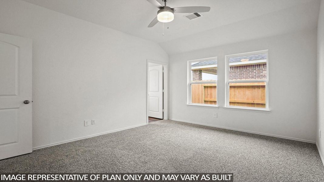 Spacious, unfurnished interior of a new home in Sunterra, Katy (Image 17).