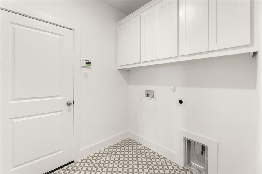 Spacious, unfurnished interior of a new home in Inspiration, Lucas (Image 27). Spacious, unfurnished interior of a new home in Inspiration, Lucas (Image 27).
