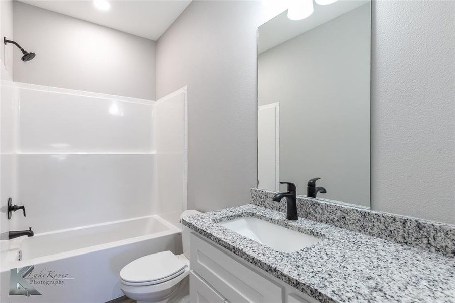 Furnished interior view inside a new home in , Abilene (Image 5).