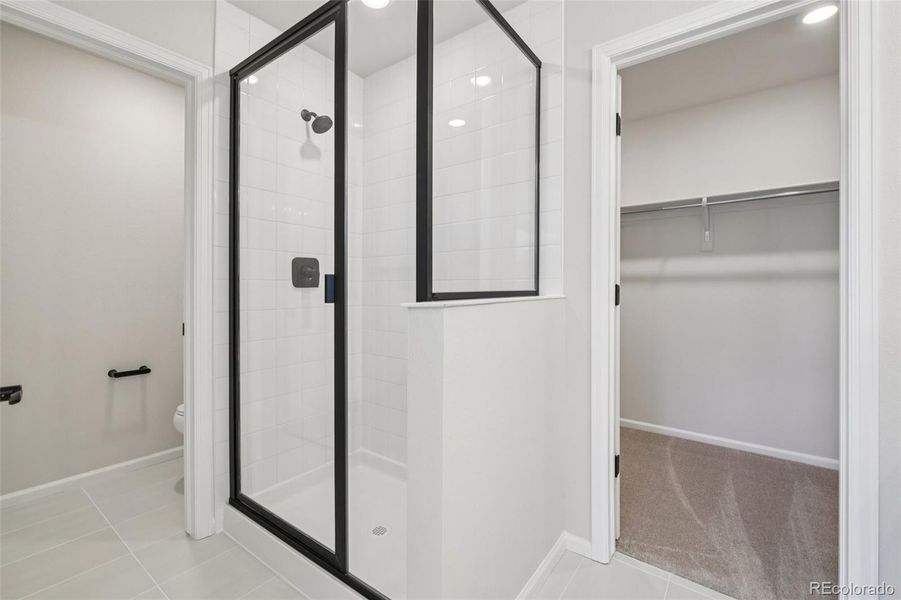 Spacious, unfurnished interior of a new home in The Villas Collection at Sterling Ranch, Littleton (Image 17).