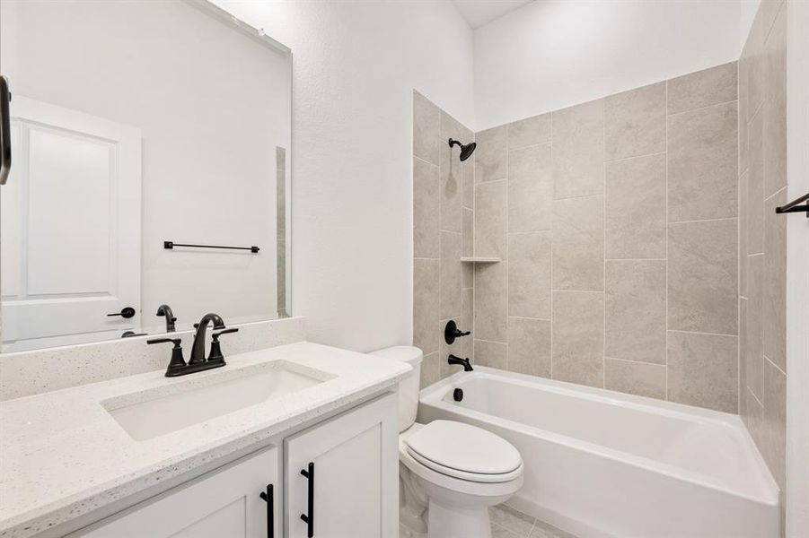 Furnished interior view inside a new home in Meraki, Forney (Image 11).