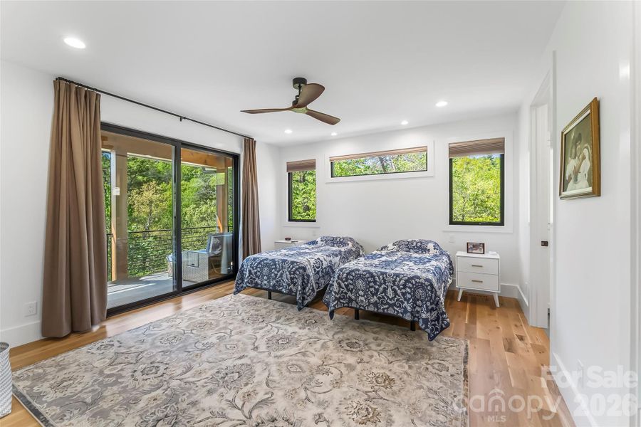 Furnished interior view inside a new home in , Marion (Image 13).