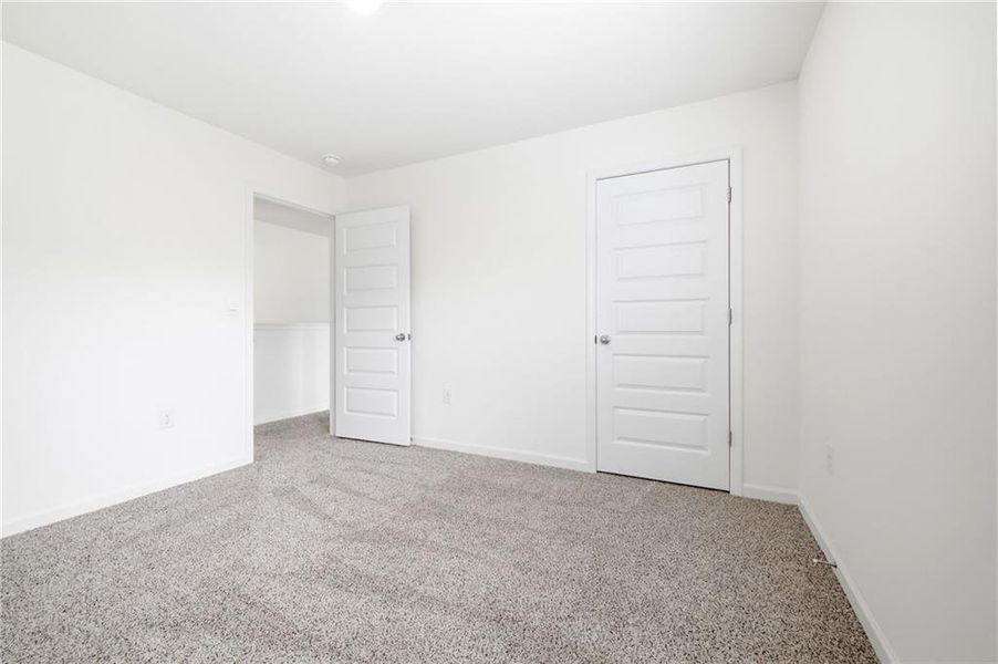 Spacious, unfurnished interior of a new home in Twin Lakes, Hoschton (Image 24).