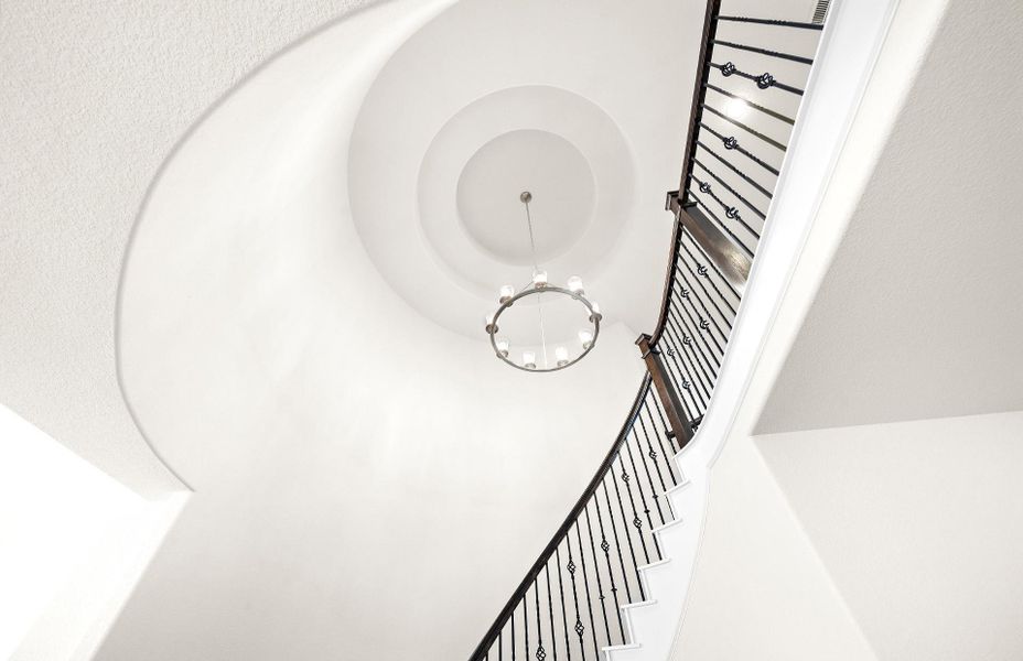 **Representative photo** **Representative photo**