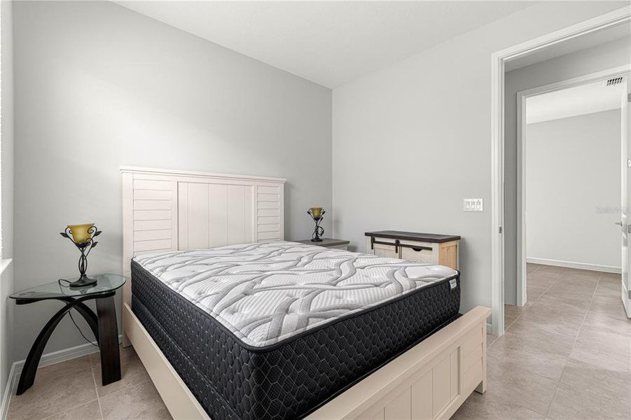 Furnished interior view inside a new home in , Ocala (Image 14).